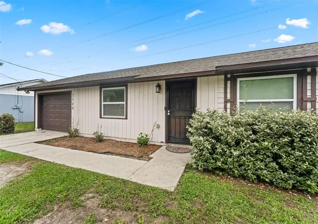 Photo 2 of Single family home for sale at 3540 NE 29th Terrace, Ocala, FL 34479 | MLS# NS1088393 | Listing updated on 2026-09-02