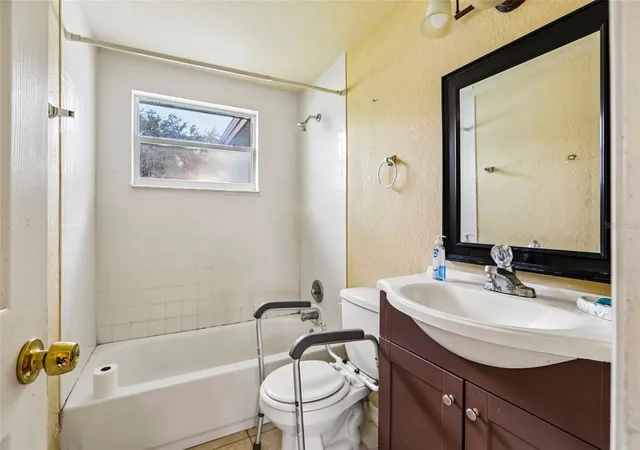 Photo 4 of Single family home for sale at 4128 Baden Dr, Holiday, FL 34691 | MLS# TB8514960 | Listing updated on 2026-09-02