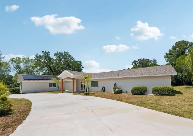 3rd image of 11295 131St St, Largo, FL 33774 | MLS# TB8514967