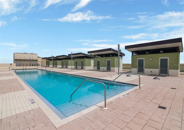 2nd image of 1208 E Kennedy Blvd, TAMPA, FL 33602
