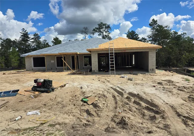 Single family home for sale at 25 Statice Ct, HOMOSASSA, FL 34446 | MLS# OM725882