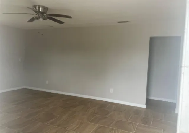 9th image of 601 Banana St, Tarpon Springs, FL 34689 | MLS# TB8514978
