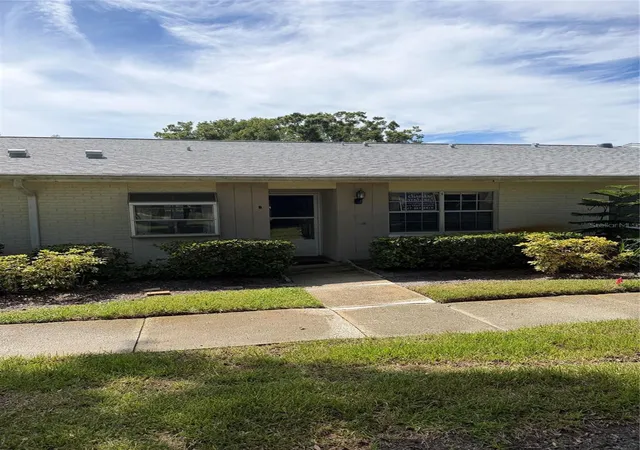 Photo 3 of Single family home for sale at 1059 Dunrobin Dr #B, Palm Harbor, FL 34684 | MLS# TB8514992 | Listing updated on 2026-09-29