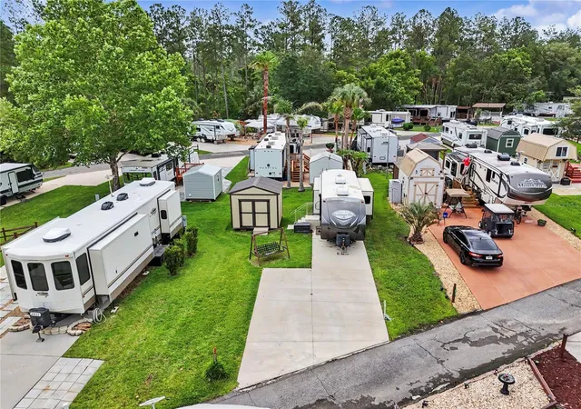 3rd image of 2923 Ne 104Th Ave, Silver Springs, FL 34488 | MLS# OM725887