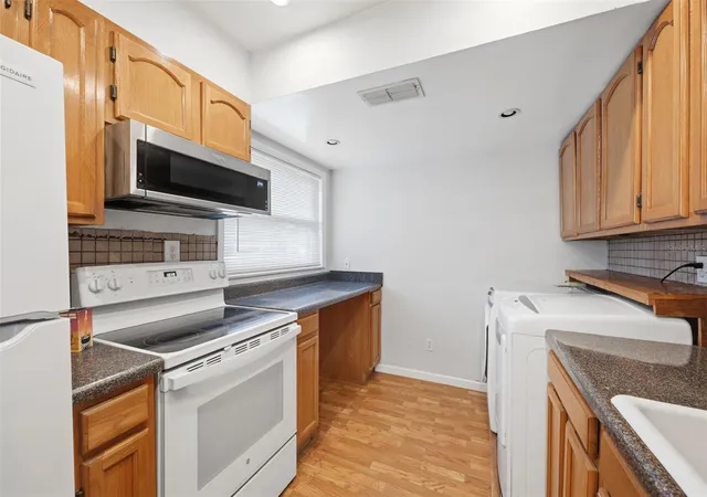 4th image of 24862 Us Hwy 19 N #3506, Clearwater, FL 33763 | MLS# TB8515034