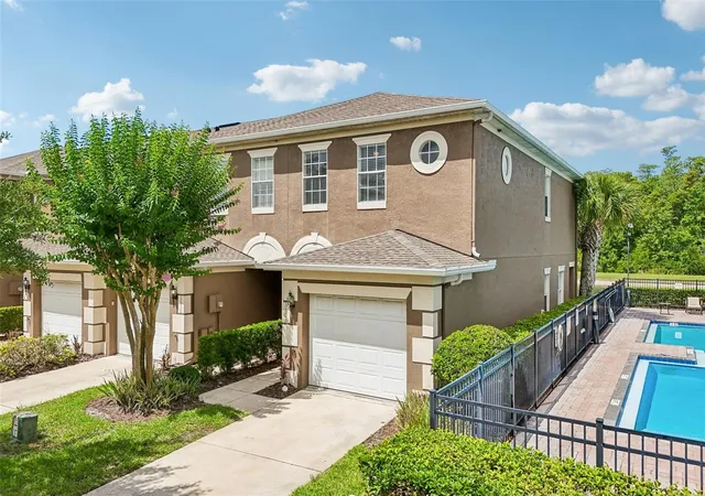Photo 2 of Townhouse for sale at 3506 Victoria Pines Dr #150, Orlando, FL 32829 | MLS# O6413197 | Listing updated on 2026-09-03