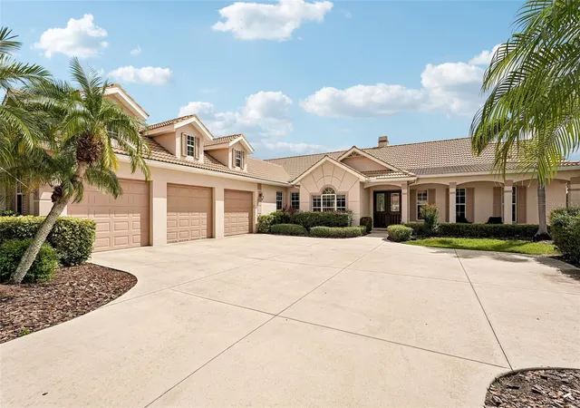 Photo 2 of Single family home for sale at 6615 Butlers Crst Dr, Bradenton, FL 34203 | MLS# TB8515036 | Listing updated on 2026-08-15