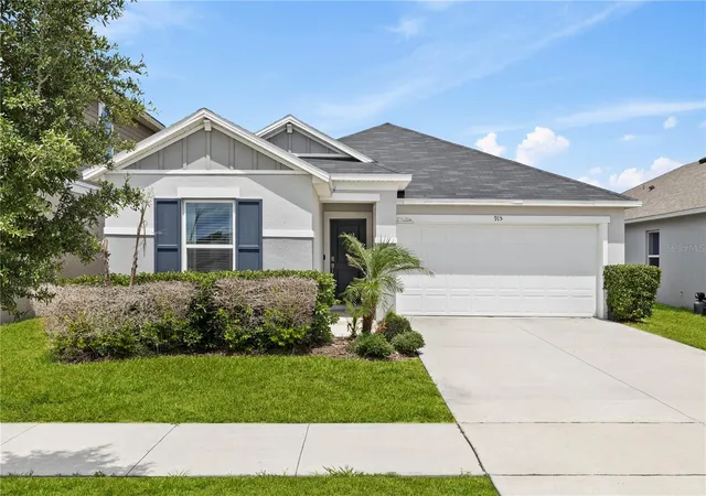 1st image of 915 Overpool Ave, Davenport, FL 33896 | MLS# S5151132