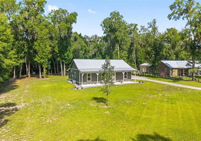 5th image of 14366 Ne 42Nd Ter, Anthony, FL 32617 | MLS# OM725892