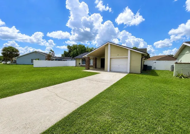 Photo 2 of Single family home for sale at 17 S Flag Dr, Kissimmee, FL 34759 | MLS# A4695750 | Listing updated on 2026-09-01