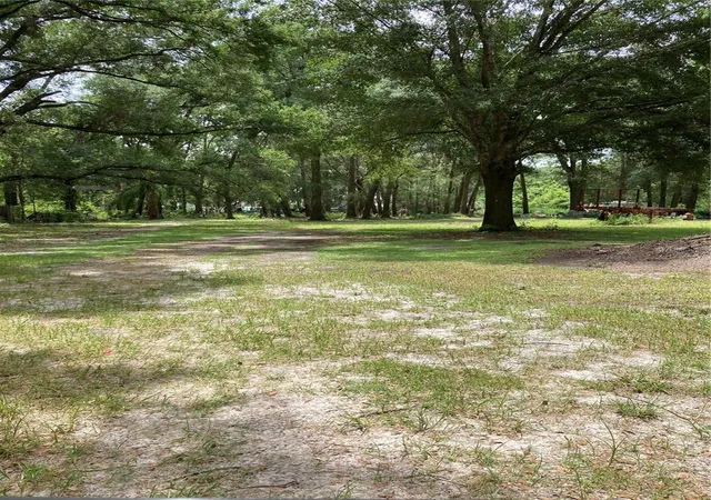 1st image of E Pine Ave, Mount Dora, FL 32757 | MLS# O6413217