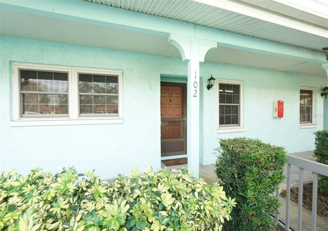 Photo 3 of Condo for sale at 2465 Northside Dr #102, Clearwater, FL 33761 | MLS# TB8515059 | Listing updated on 2026-10-08