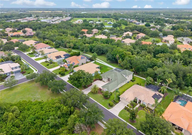 Photo 4 of Single family home for sale at 12471 Natureview Cir, Bradenton, FL 34212 | MLS# A4695755 | Listing updated on 2026-09-28