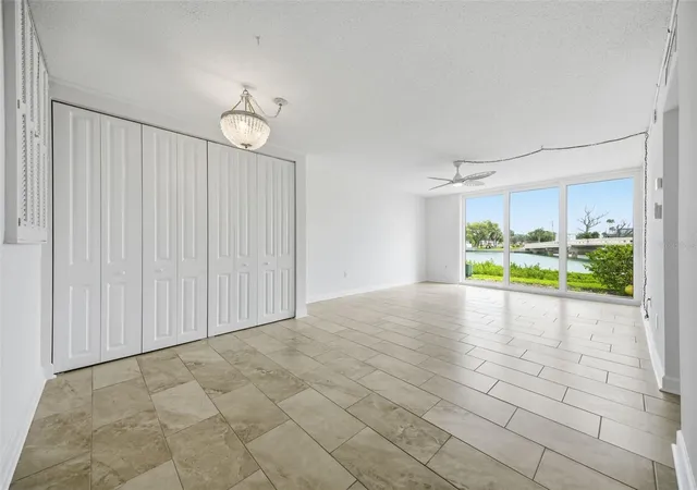 Listing Photo 5 - Condo for sale in building located at 7465 Bay Island Dr S, South Pasadena, FL 33707 - Unit #112