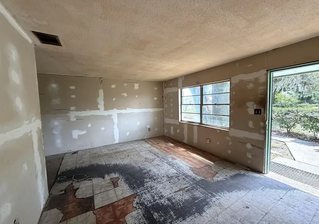 5th image of 14741 12Th St, Dade City, FL 33523 | MLS# W7886360