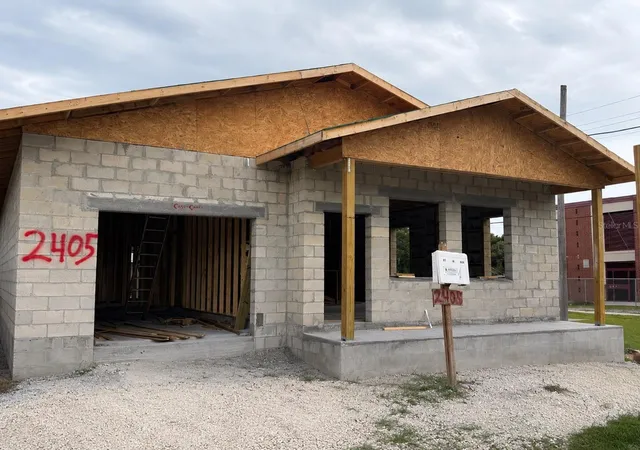 1st image of 2405 E 38th Ave, Tampa, FL 33610 | MLS# TB8515100