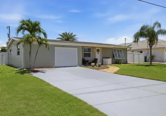1st image of 201 E Tarpon Blvd Nw, Port Charlotte, FL 33952 | MLS# N6144571