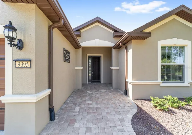 Photo 2 of Single family home for sale at 9395 Sw 66th Loop, Ocala, FL 34481 | MLS# OM725904 | Listing updated on 2026-08-22