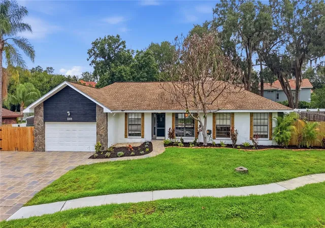1st image of 1008 Oakridge Manor Dr, Brandon, FL 33511 | MLS# TB8515116