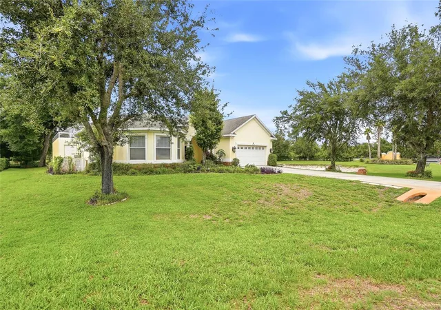 3rd image of 19930 Dolores Ann Ct, Lutz, FL 33549 | MLS# TB8515133