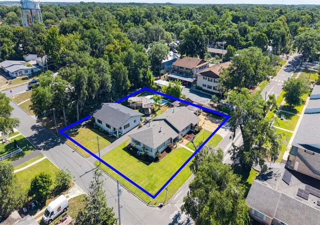 2nd image of 1012 S Baker St, Mount Dora, FL 32757 | MLS# G5113249