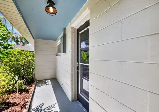 93rd image of 1012 S Baker St, Mount Dora, FL 32757 | MLS# G5113249