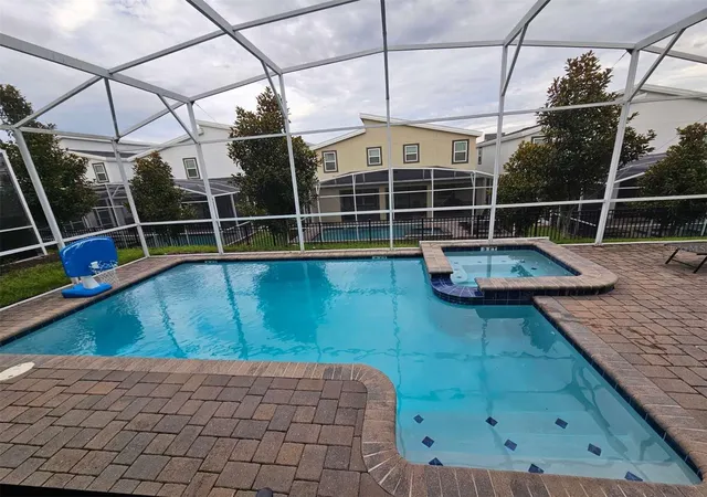 3rd image of 1241 Challenge Dr, Davenport, FL 33896 | MLS# O6413273