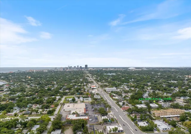 Homes for sale in Saint Petersburg, FL | 450 32nd Ave N #106W, Saint Petersburg, FL 33704 | MLS# A4695791