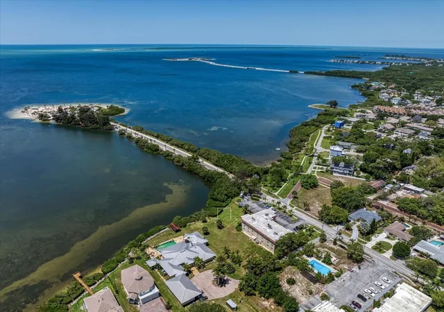 4th image of 1725 Gulf Rd, Tarpon Springs, FL 34689 | MLS# TB8515144