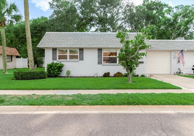 Photo 1 of Single family home for sale at 1201 Cara Dr, Largo, FL 33771 | MLS# TB8515160 | Listing updated on 2026-07-25