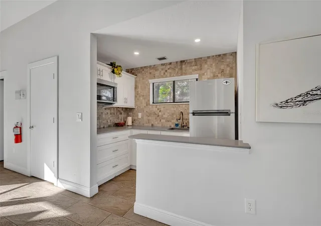32nd image of 300 Carolina Ave #301, Winter Park, FL 32789 | MLS# O6413279