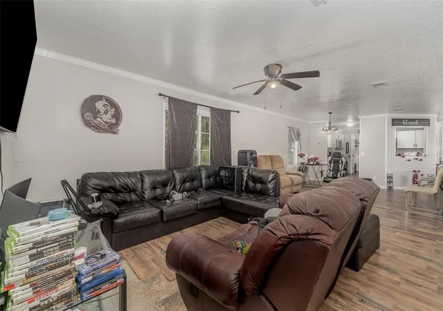 4th image of 18905 Nw 250Th St, High Springs, FL 32643 | MLS# GC540877