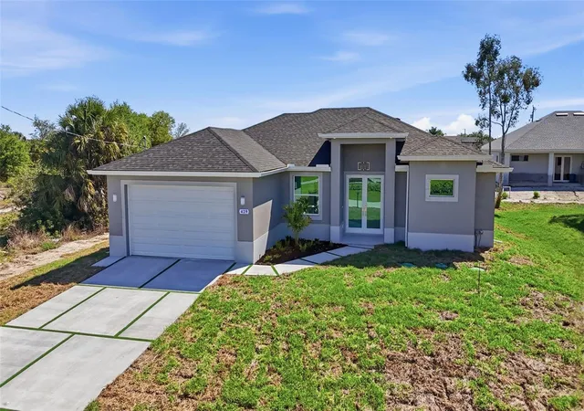 3rd image of 429 Palmyra Ave, Lehigh Acres, FL 33974 | MLS# C7526893