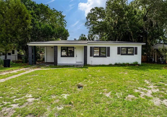Homes for sale in Leesburg, FL | 1010 Newman Dr, Leesburg, FL 34748 | MLS# O6413295