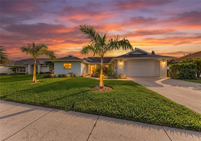1st image of 405 Bayside Ln, Nokomis, FL 34275 | MLS# A4695801