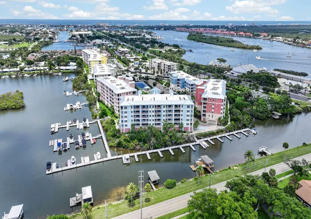 Homes for sale in New Smyrna Beach, FL | 3 Riverwalk Dr, New Smyrna Beach, FL 32169