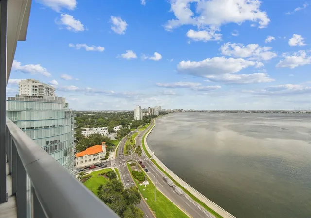 1st image of 3101 Bayshore Blvd #1402, Tampa, FL 33629 | MLS# TB8515185
