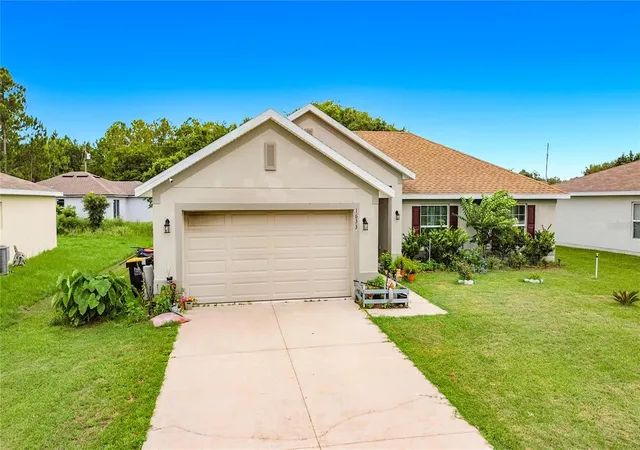Photo 2 of Single family home for sale at 1633 Sail Dr, Kissimmee, FL 34759 | MLS# O6413300 | Listing updated on 2026-10-05