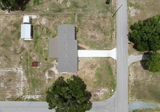 Photo 3 of Single family home for sale at 5920 Lake Luther Rd, Lakeland, FL 33805 | MLS# L4962431 | Listing updated on 2026-10-20