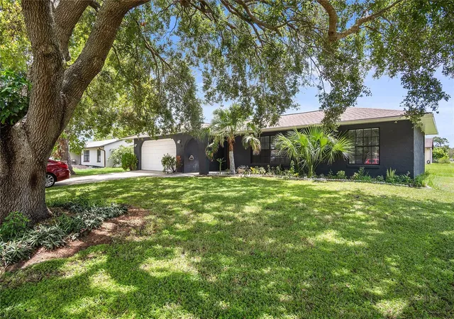 Photo 3 of Single family home for sale at 1177 Liza St, Saint Cloud, FL 34771 | MLS# S5151168 | Listing updated on 2026-10-26
