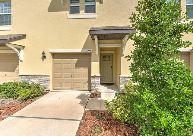 Photo 2 of Townhouse for sale at 4722 Tuscan Loon Dr, Tampa, FL 33619 | MLS# TB8515205 | Listing updated on 2026-07-16