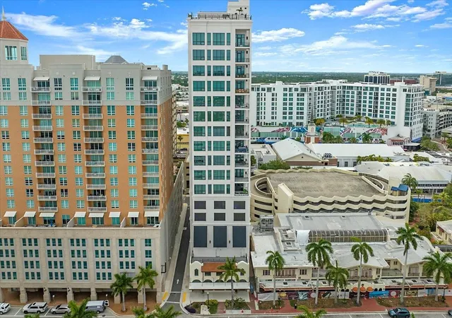2nd image of 33 S Palm Ave #901, Sarasota, FL 34236 | MLS# A4695811