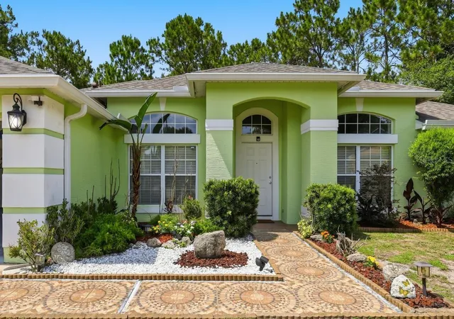 Photo 4 of Single family home for sale at 18 Burton Pl, Palm Coast, FL 32137 | MLS# FC319007 | Listing updated on 2026-10-13