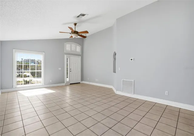 Photo 4 of Single family home for sale at 632 Cypress Tree Ct, Orlando, FL 32825 | MLS# O6413327 | Listing updated on 2026-09-16