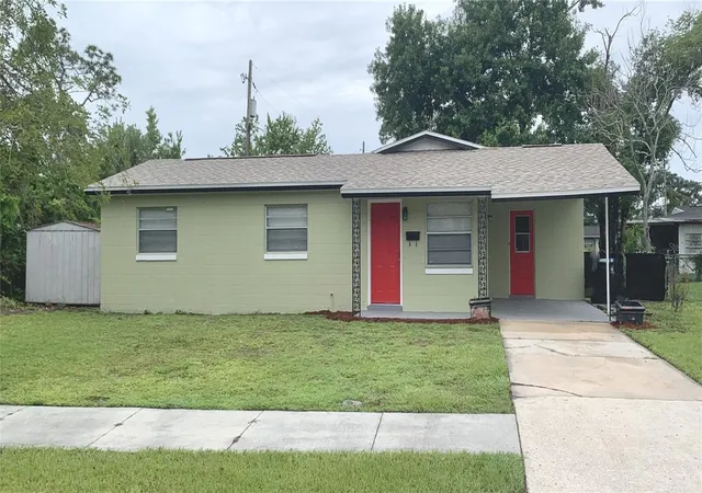 Photo 1 of Single family home for sale at 810 Swiss Ln, Orlando, FL 32808 | MLS# O6413330 | Listing updated on 2026-10-26