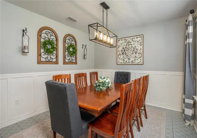 Photo 4 of Single family home for sale at 863 Lake Cummings Blvd, Lake Alfred, FL 33850 | MLS# L4962434 | Listing updated on 2026-09-07
