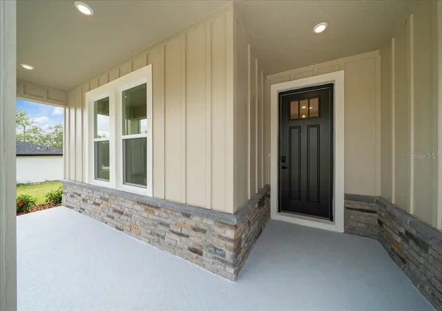 Photo 2 of Single family home for sale at 15095 Snowy Owl Ave, Weeki Wachee, FL 34614 | MLS# O6413334 | Listing updated on 2026-10-17