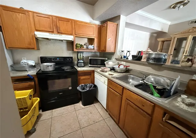 Photo 4 of Condo for sale at 3725 Castle Pines Ln #4322, Orlando, FL 32839 | MLS# O6413341 | Listing updated on 2026-06-14
