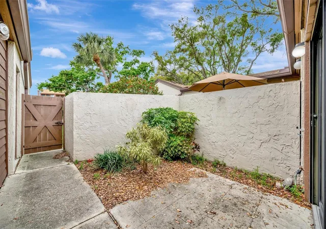 4th image of 2925 Park Lake Dr, BRADENTON, FL 34209