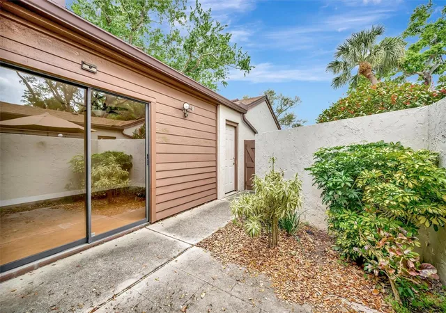 5th image of 2925 Park Lake Dr, BRADENTON, FL 34209